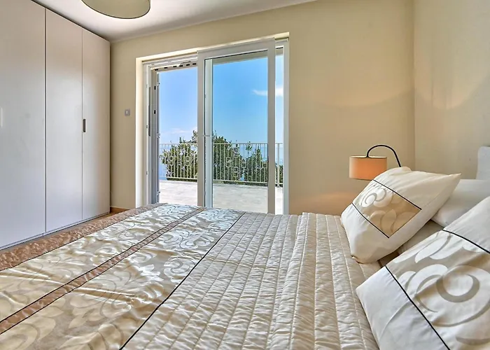 Carmen Сasa de vacaciones *