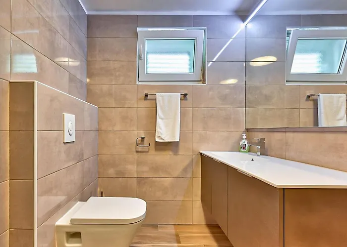 Carmen בית נופש אופטיה